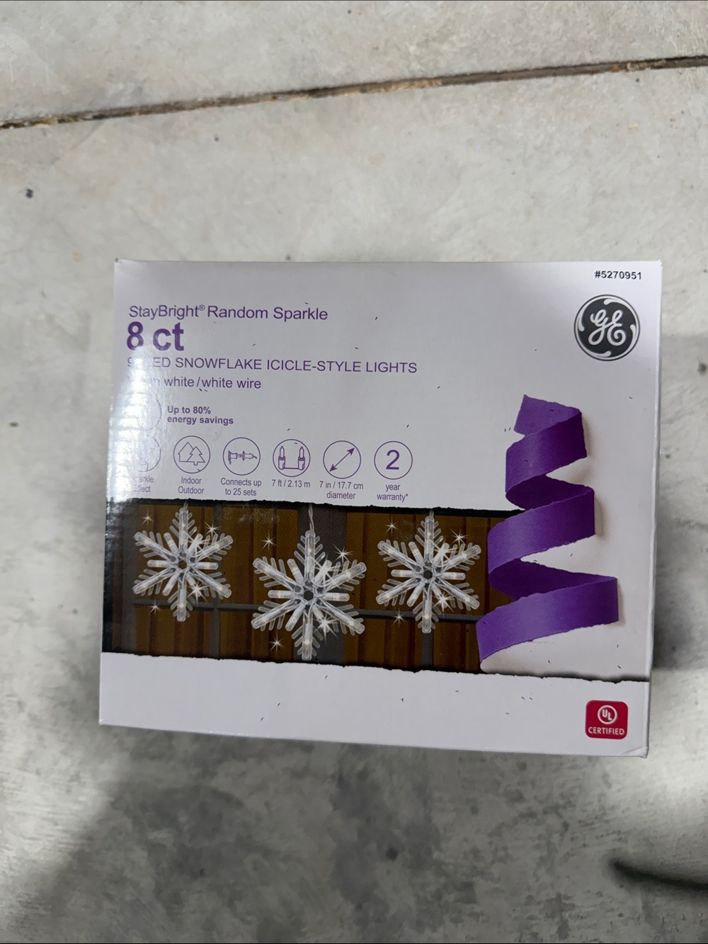 GE StayBright Random Sparkle 96 LED Snowflake Icicle-Style Lights 8 ct Snowflake